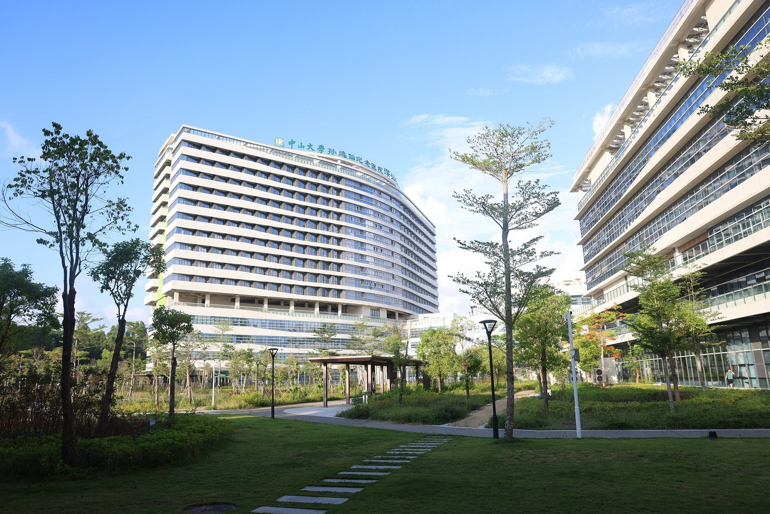 中山大學孫逸仙紀念醫院（深汕中心醫院）全院初中高效空氣過濾器更換項目圓滿結束